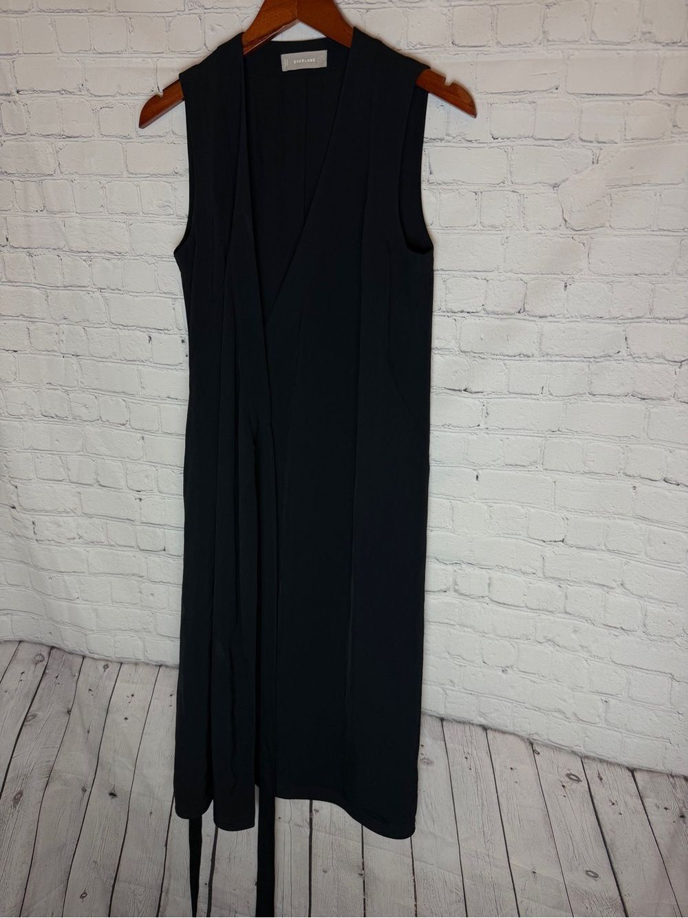 Everlane Black Sleeveless Wrap Dress Size 2
